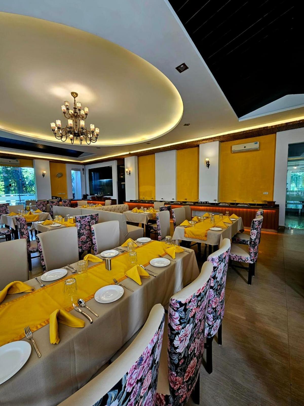 Kashipur Corbett Tusker Trail酒店 外观 照片