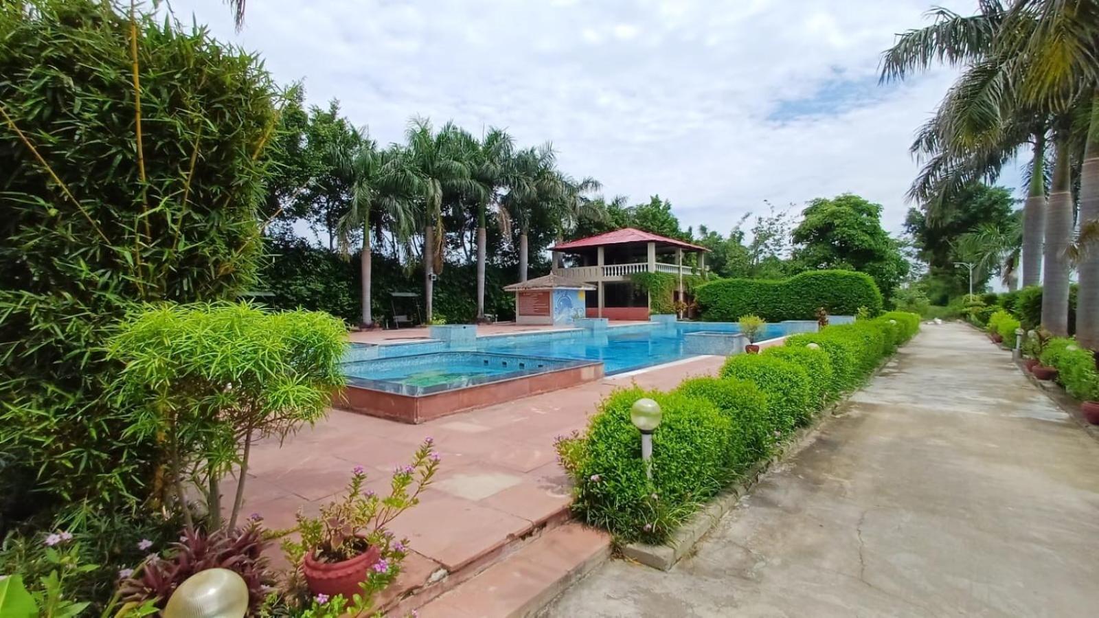 Kashipur Corbett Tusker Trail酒店 外观 照片